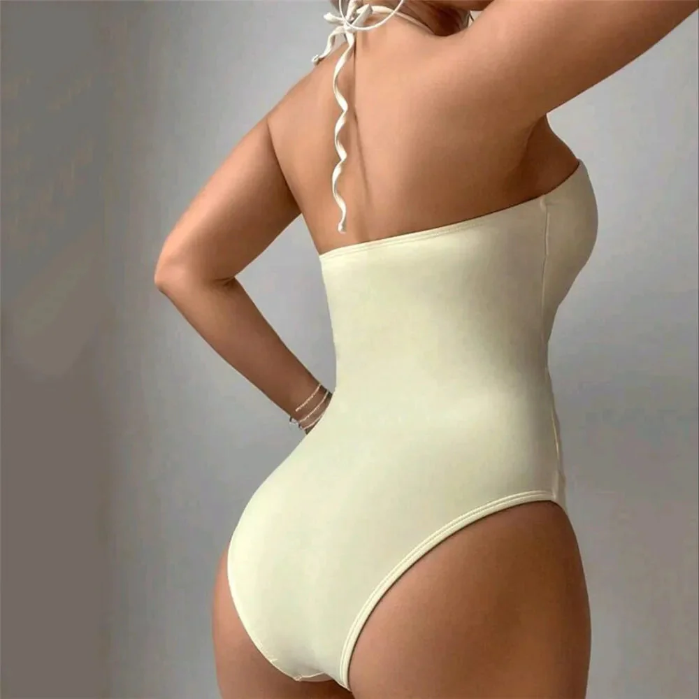 Bañador con rosas y abertura en panza - Image 4