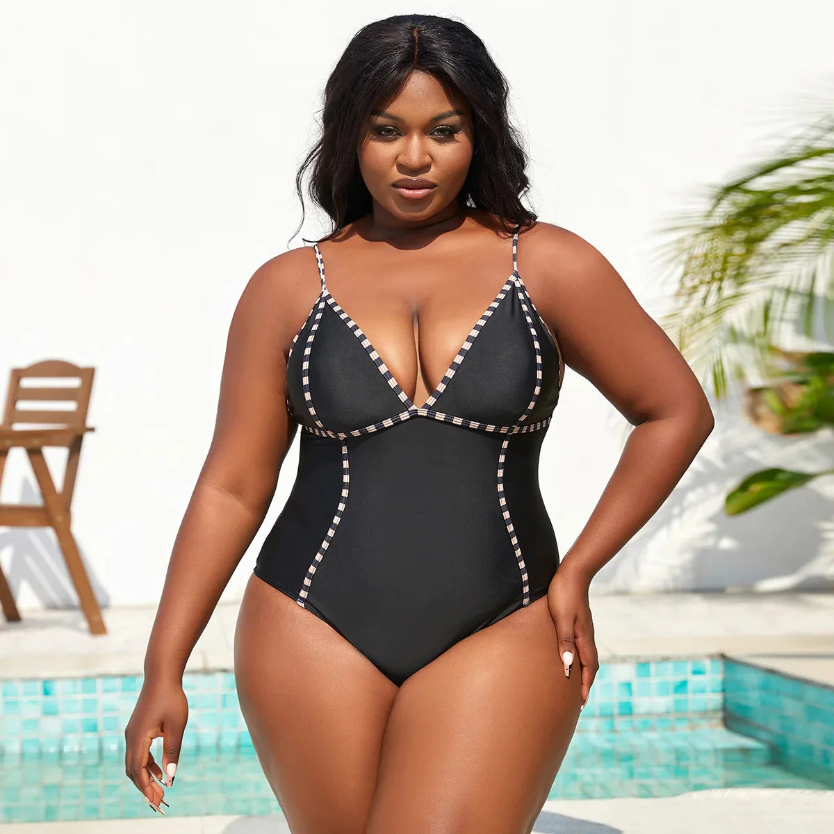 Bañador negro plus size con estampado