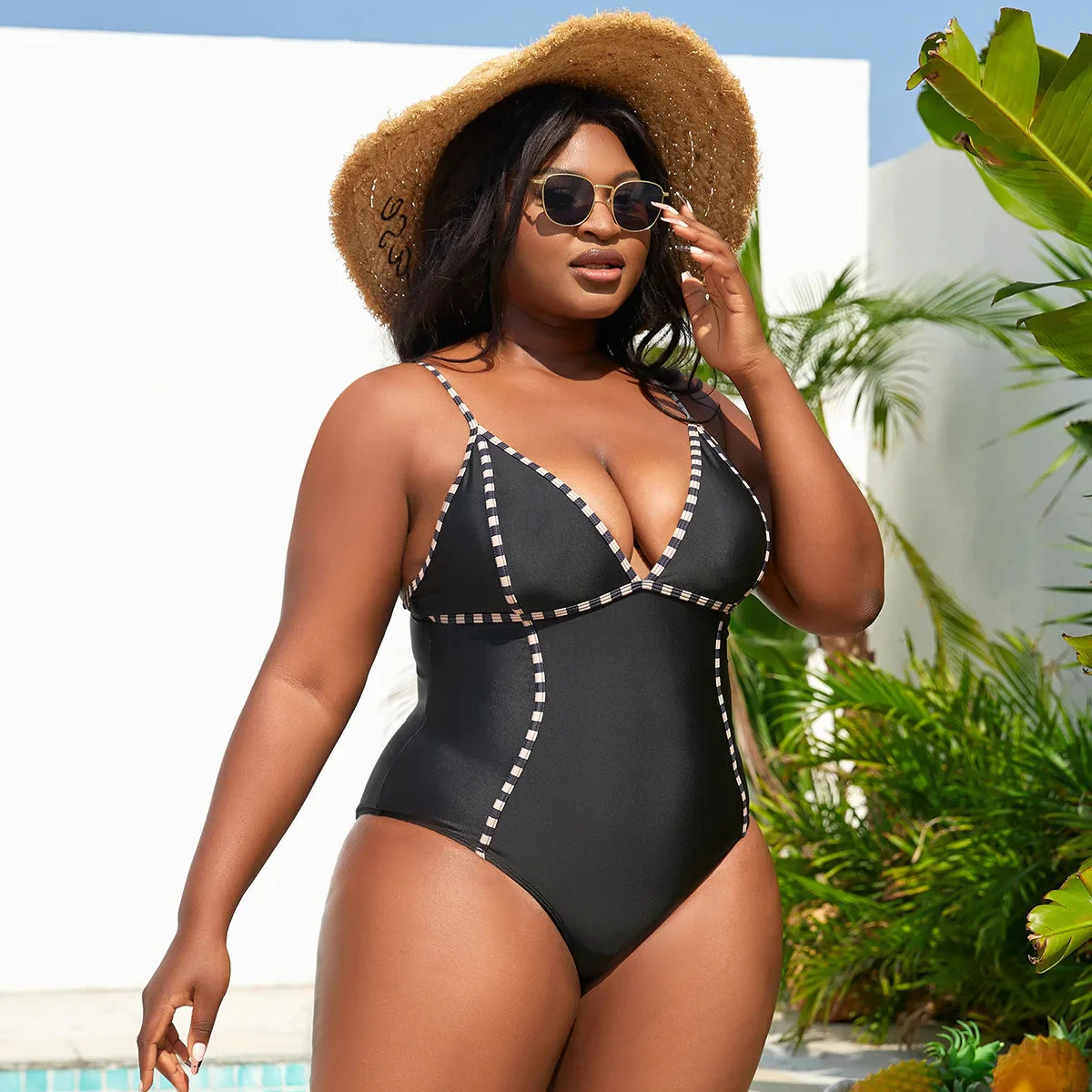 Bañador negro plus size con estampado - Image 3