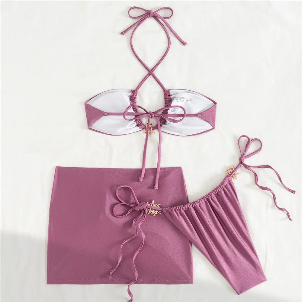 Biquini morado con minifalda y sol metálico - Image 2