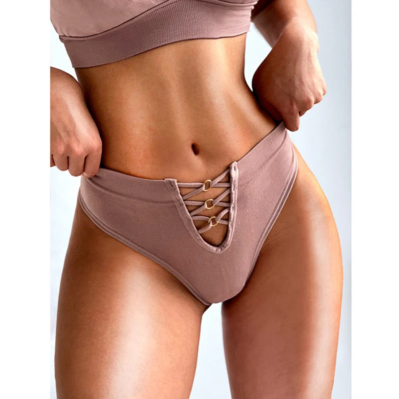 Braguita de talle alto con cordones