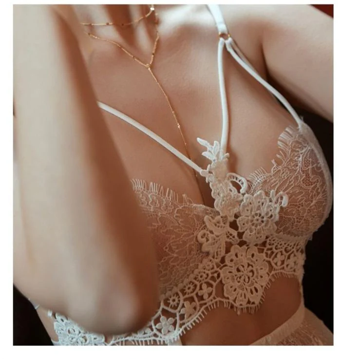 Conjunto de lencería de encaje Amaryllis - Image 6
