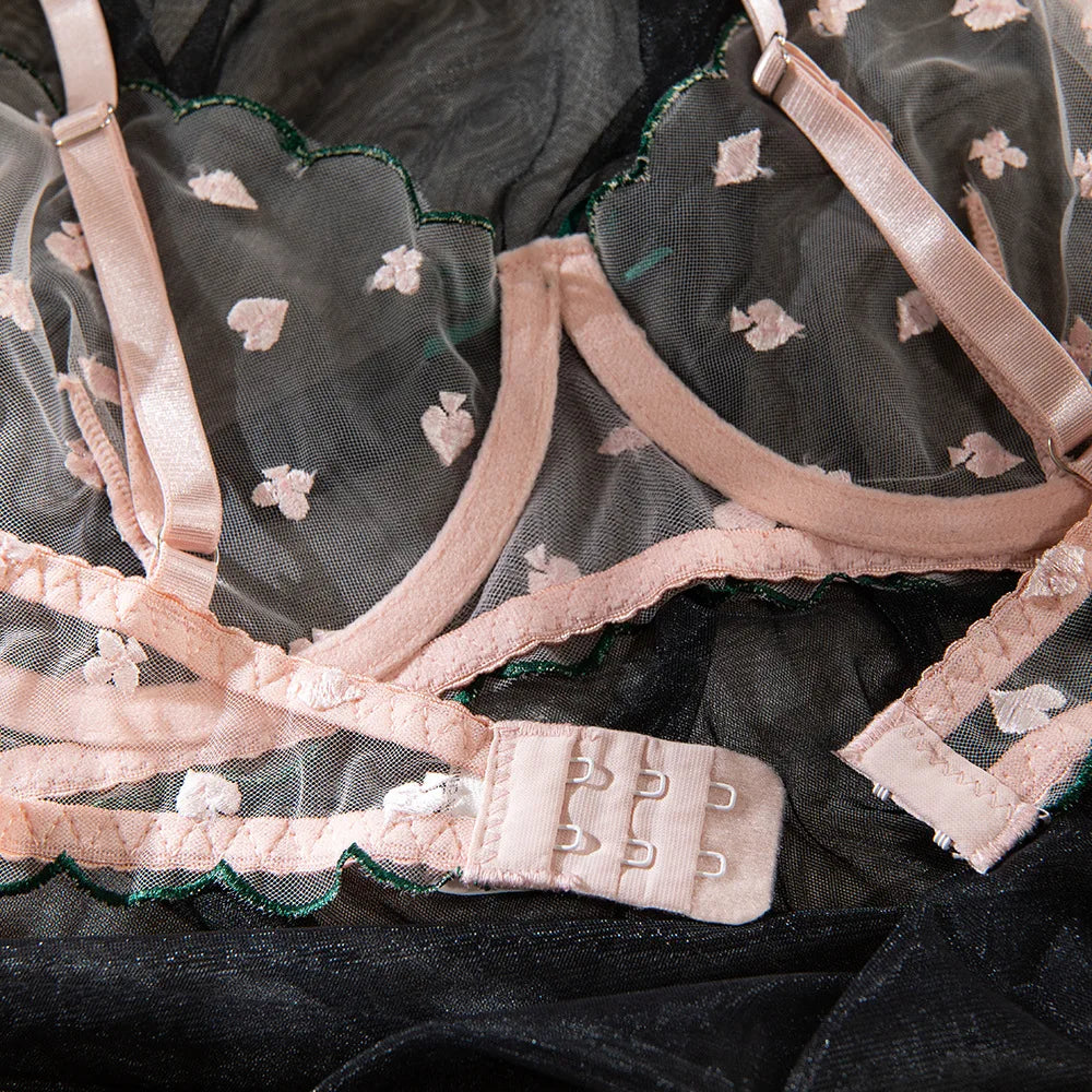 Conjunto de lencería de malla transparente Victoria - Image 7